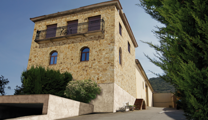 Vista frontal de la Bodega